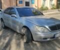 Сірий Мерседес С Клас, об'ємом двигуна 4.97 л та пробігом 260 тис. км за 2700 $, фото 2 на Automoto.ua