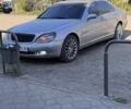 Сірий Мерседес С Клас, об'ємом двигуна 5 л та пробігом 400 тис. км за 4500 $, фото 4 на Automoto.ua