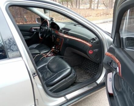 Серый Мерседес С Класс, объемом двигателя 5 л и пробегом 280 тыс. км за 4799 $, фото 12 на Automoto.ua