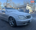 Серый Мерседес С Класс, объемом двигателя 4 л и пробегом 260 тыс. км за 3800 $, фото 5 на Automoto.ua