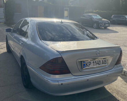 Серый Мерседес С Класс, объемом двигателя 3.22 л и пробегом 370 тыс. км за 5000 $, фото 3 на Automoto.ua