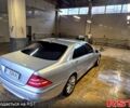 Сірий Мерседес С Клас, об'ємом двигуна 6 л та пробігом 300 тис. км за 5800 $, фото 3 на Automoto.ua