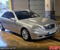 Сірий Мерседес С Клас, об'ємом двигуна 6 л та пробігом 300 тис. км за 5800 $, фото 1 на Automoto.ua