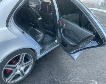 Серый Мерседес С Класс, объемом двигателя 3.2 л и пробегом 300 тыс. км за 6500 $, фото 6 на Automoto.ua