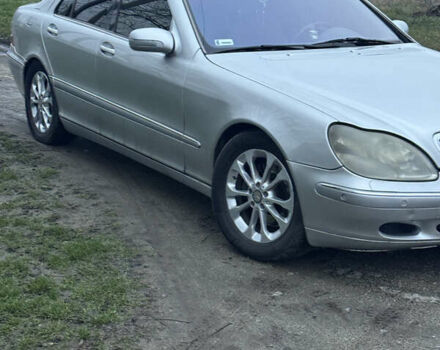 Сірий Мерседес С Клас, об'ємом двигуна 3.2 л та пробігом 350 тис. км за 6000 $, фото 6 на Automoto.ua