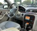 Сірий Мерседес С Клас, об'ємом двигуна 3.2 л та пробігом 400 тис. км за 5899 $, фото 12 на Automoto.ua