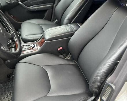 Сірий Мерседес С Клас, об'ємом двигуна 3.2 л та пробігом 498 тис. км за 3666 $, фото 12 на Automoto.ua