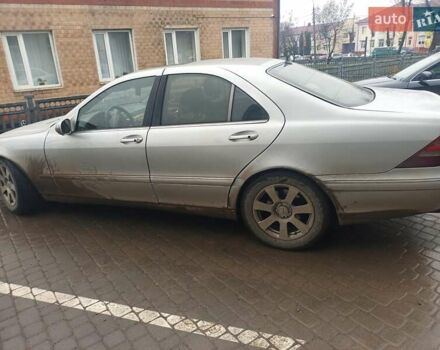 Серый Мерседес С Класс, объемом двигателя 3.22 л и пробегом 450 тыс. км за 4600 $, фото 9 на Automoto.ua