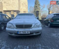 Серый Мерседес С Класс, объемом двигателя 4 л и пробегом 260 тыс. км за 3800 $, фото 3 на Automoto.ua