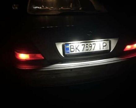 Серый Мерседес С Класс, объемом двигателя 3.2 л и пробегом 355 тыс. км за 4499 $, фото 2 на Automoto.ua