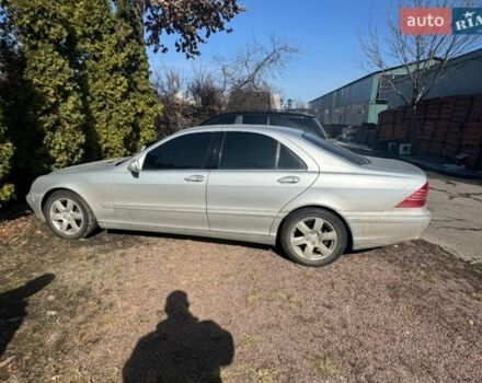 Серый Мерседес С Класс, объемом двигателя 3.22 л и пробегом 350 тыс. км за 5200 $, фото 13 на Automoto.ua