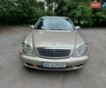 Сірий Мерседес С Клас, об'ємом двигуна 3.2 л та пробігом 328 тис. км за 3999 $, фото 1 на Automoto.ua