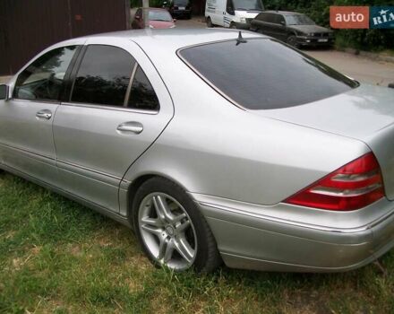 Серый Мерседес С Класс, объемом двигателя 3.2 л и пробегом 340 тыс. км за 6800 $, фото 3 на Automoto.ua