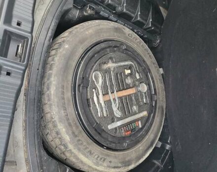 Сірий Мерседес С Клас, об'ємом двигуна 3.2 л та пробігом 300 тис. км за 4300 $, фото 44 на Automoto.ua