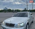 Серый Мерседес С Класс, объемом двигателя 3.2 л и пробегом 360 тыс. км за 5800 $, фото 1 на Automoto.ua