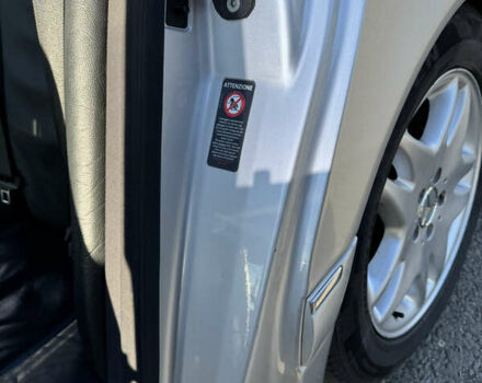 Серый Мерседес С Класс, объемом двигателя 3.2 л и пробегом 330 тыс. км за 5500 $, фото 28 на Automoto.ua