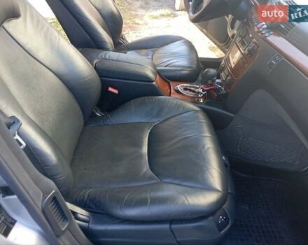 Сірий Мерседес С Клас, об'ємом двигуна 3.2 л та пробігом 350 тис. км за 4500 $, фото 2 на Automoto.ua