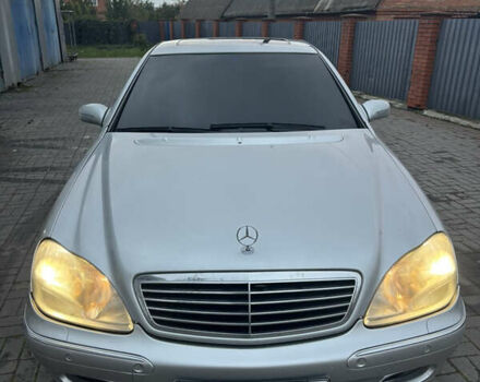 Сірий Мерседес С Клас, об'ємом двигуна 3.2 л та пробігом 305 тис. км за 4000 $, фото 13 на Automoto.ua