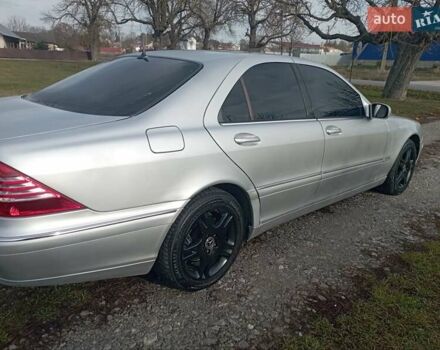 Сірий Мерседес С Клас, об'ємом двигуна 3.2 л та пробігом 350 тис. км за 4500 $, фото 17 на Automoto.ua