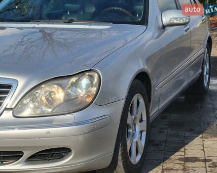 Сірий Мерседес С Клас, об'ємом двигуна 3.2 л та пробігом 300 тис. км за 4300 $, фото 10 на Automoto.ua