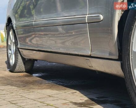 Сірий Мерседес С Клас, об'ємом двигуна 3.2 л та пробігом 300 тис. км за 4300 $, фото 20 на Automoto.ua