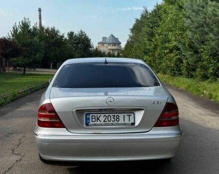 Сірий Мерседес С Клас, об'ємом двигуна 3.2 л та пробігом 331 тис. км за 7500 $, фото 4 на Automoto.ua