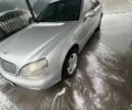 Сірий Мерседес С Клас, об'ємом двигуна 3.2 л та пробігом 500 тис. км за 4500 $, фото 1 на Automoto.ua