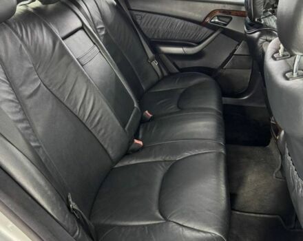 Серый Мерседес С Класс, объемом двигателя 0 л и пробегом 190 тыс. км за 2900 $, фото 4 на Automoto.ua