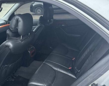 Сірий Мерседес С Клас, об'ємом двигуна 3.2 л та пробігом 465 тис. км за 5300 $, фото 5 на Automoto.ua