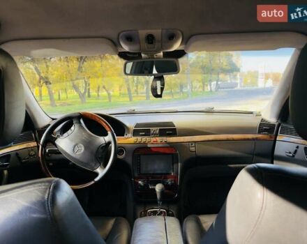 Серый Мерседес С Класс, объемом двигателя 3.2 л и пробегом 363 тыс. км за 6800 $, фото 1 на Automoto.ua