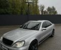 Серый Мерседес С Класс, объемом двигателя 3.2 л и пробегом 350 тыс. км за 3650 $, фото 1 на Automoto.ua