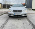 Серый Мерседес С Класс, объемом двигателя 3.2 л и пробегом 340 тыс. км за 5700 $, фото 1 на Automoto.ua