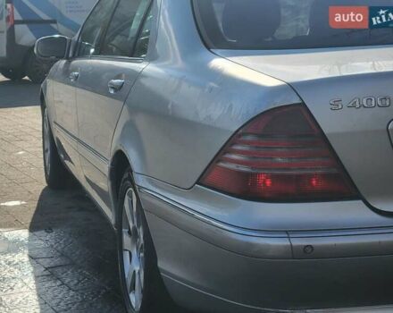 Сірий Мерседес С Клас, об'ємом двигуна 3.2 л та пробігом 300 тис. км за 4300 $, фото 14 на Automoto.ua