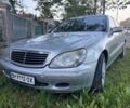 Сірий Мерседес С Клас, об'ємом двигуна 3.2 л та пробігом 300 тис. км за 4500 $, фото 2 на Automoto.ua