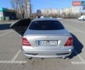 Сірий Мерседес С Клас, об'ємом двигуна 5 л та пробігом 307 тис. км за 5800 $, фото 1 на Automoto.ua