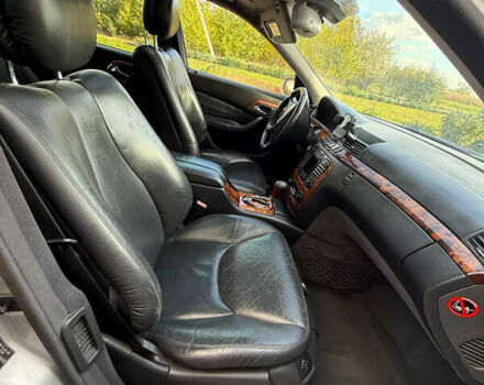 Серый Мерседес С Класс, объемом двигателя 3.22 л и пробегом 425 тыс. км за 4300 $, фото 4 на Automoto.ua