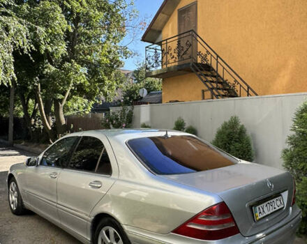 Сірий Мерседес С Клас, об'ємом двигуна 5 л та пробігом 380 тис. км за 3450 $, фото 4 на Automoto.ua