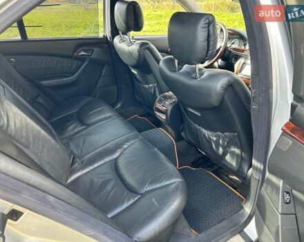 Серый Мерседес С Класс, объемом двигателя 5 л и пробегом 400 тыс. км за 5513 $, фото 2 на Automoto.ua