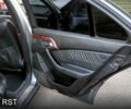 Серый Мерседес С Класс, объемом двигателя 3.2 л и пробегом 160 тыс. км за 3500 $, фото 6 на Automoto.ua