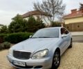 Сірий Мерседес С Клас, об'ємом двигуна 3.2 л та пробігом 280 тис. км за 7200 $, фото 1 на Automoto.ua