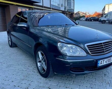 Серый Мерседес С Класс, объемом двигателя 5 л и пробегом 288 тыс. км за 7000 $, фото 1 на Automoto.ua