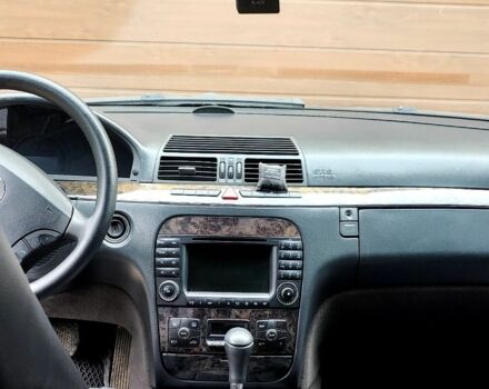 Сірий Мерседес С Клас, об'ємом двигуна 3.2 л та пробігом 280 тис. км за 7200 $, фото 7 на Automoto.ua