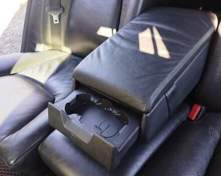 Серый Мерседес С Класс, объемом двигателя 4 л и пробегом 385 тыс. км за 4100 $, фото 18 на Automoto.ua