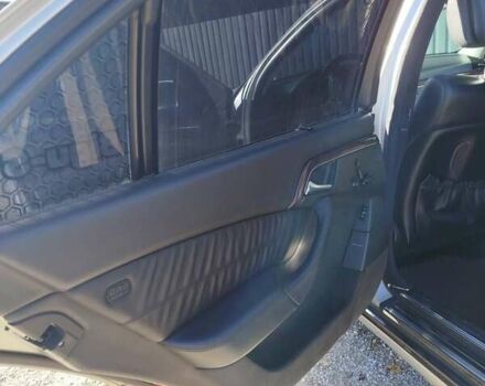 Серый Мерседес С Класс, объемом двигателя 4 л и пробегом 385 тыс. км за 4100 $, фото 13 на Automoto.ua