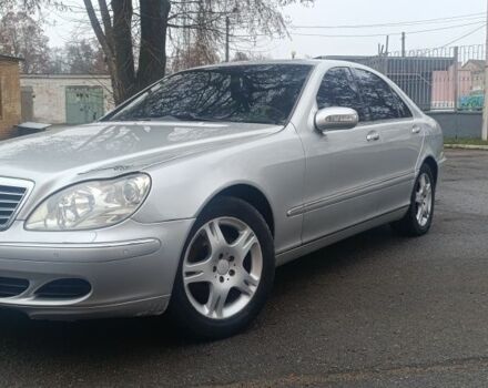 Серый Мерседес С Класс, объемом двигателя 3.7 л и пробегом 280 тыс. км за 4900 $, фото 7 на Automoto.ua