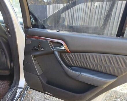 Серый Мерседес С Класс, объемом двигателя 4 л и пробегом 385 тыс. км за 4100 $, фото 19 на Automoto.ua