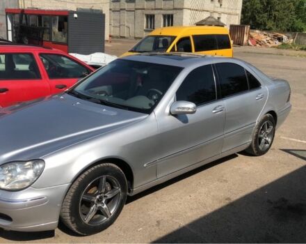 Серый Мерседес С Класс, объемом двигателя 3.2 л и пробегом 450 тыс. км за 7000 $, фото 4 на Automoto.ua