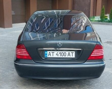 Серый Мерседес С Класс, объемом двигателя 5 л и пробегом 288 тыс. км за 6800 $, фото 3 на Automoto.ua