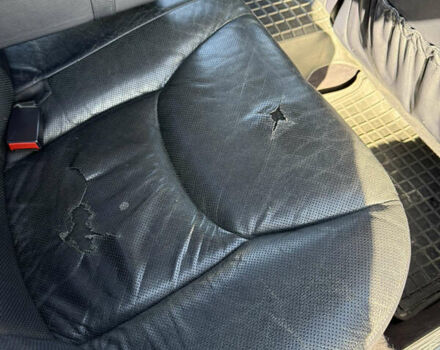 Сірий Мерседес С Клас, об'ємом двигуна 3.22 л та пробігом 258 тис. км за 9500 $, фото 31 на Automoto.ua