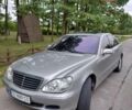 Серый Мерседес С Класс, объемом двигателя 4 л и пробегом 200 тыс. км за 7200 $, фото 1 на Automoto.ua